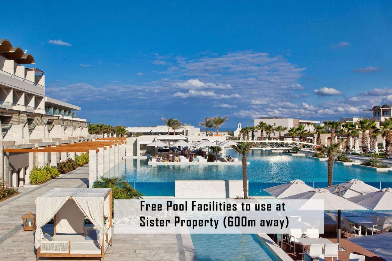 Avra Apartments Kolymbari Harbour Buitenkant foto